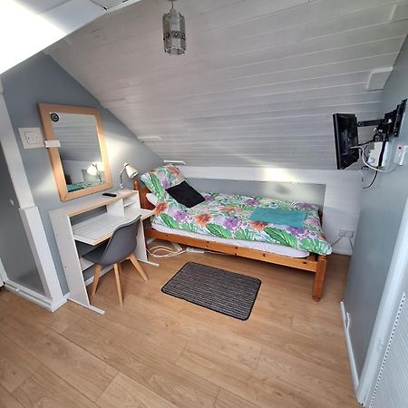Harrow B & B Εξωτερικό φωτογραφία