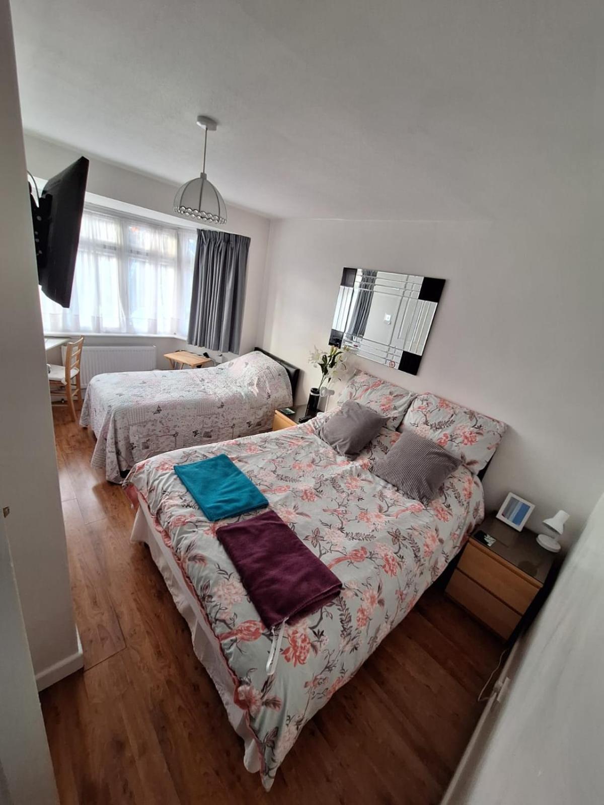 Harrow B & B Εξωτερικό φωτογραφία