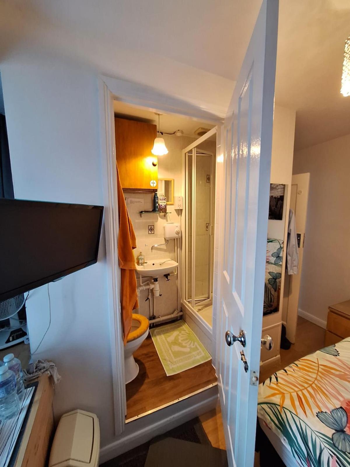 Harrow B & B Εξωτερικό φωτογραφία